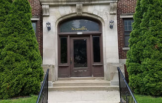 2528 N. Maryland Ave. (The Versailles)