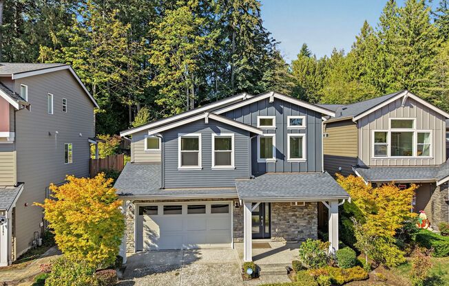 4-Bed, 2.5-Bath Beautiful Home in Shoreline — 2 Car Garage w/ EV Charging, A/C, Top-Rated Schools, Nearby Walking Trails