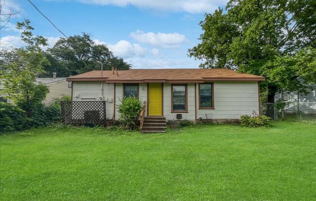 Special Offer For Lease: 3 bedroom 1 bath in Fort Worth