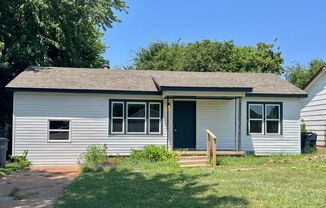 ✨ Cozy 3 Bedroom Home with Large Yard South OKC ✨
