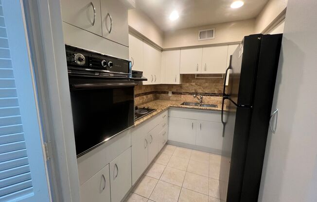 2 beds, 2 baths, $1,850