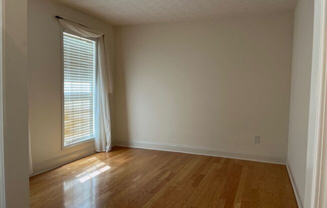 Beautiful 4bedroom 3.5 bath ranch
