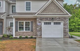 3 beds, 2.5 baths, $1,895