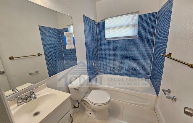 1 bed, 2 baths, 770 sqft, $1,725, Unit 17