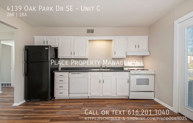 4139 OAK PARK DR SE