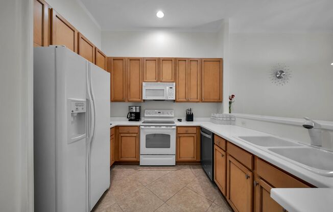 Serene Lakefront Living at Moody River Estates in NORTH FORT MYERS– Your Dream Home Awaits! 2BED/2BATH. FURNISHED