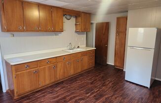 2 beds, 1 bath, $1,409