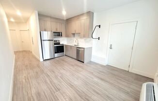 3 beds, 1 bath, 794 sqft, $1,745, Unit 102