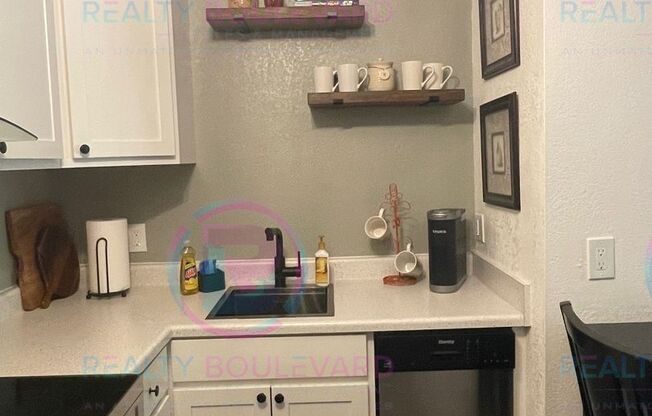 Fully Furnished Studio Near Virginia Lake | All Utilities & WiFi Included | $1,400/Month