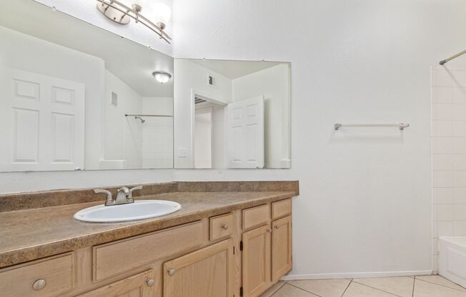 1 bed, 1 bath, $1,250