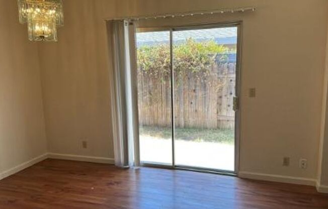 2 beds, 1 bath, $1,750