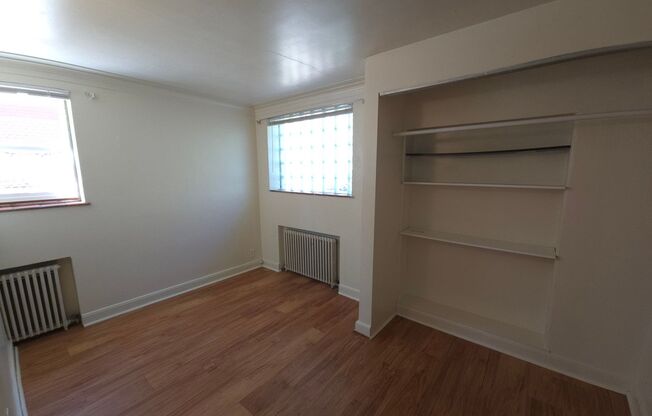 10 beds, 5 baths, $18,850, Unit 1122 12th Street Annex