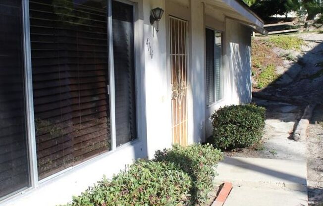 One Story end unit condo 2 Br/1 Ba - Beacon Place