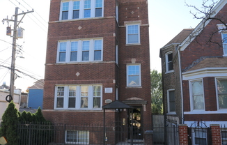 2414 N Monticello Ave 3