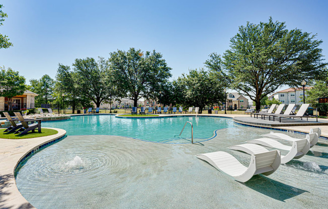 Swimming Pool With Relaxing Sundecks at Limestone Ranch, Lewisville