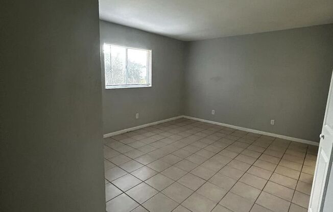 3 beds, 2 baths, 1,167 sqft, $1,650