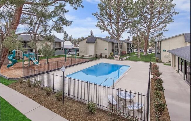 3 beds, 2 baths, 1,100 sqft, $1,775, Unit 59
