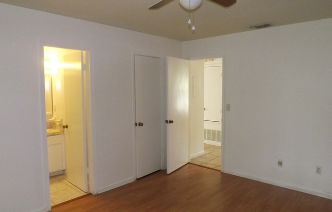 2 beds, 2 baths, $1,500