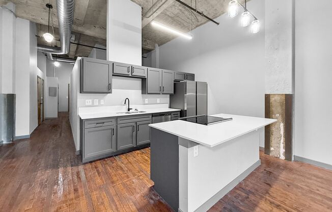 1 bed, 1 bath, 940 sqft, $1,550, Unit 107