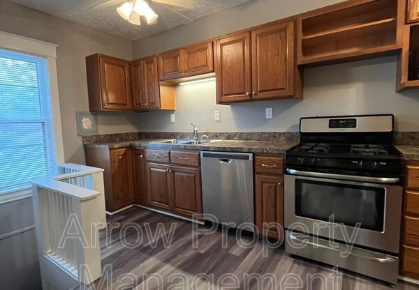 2068 S 18 ST