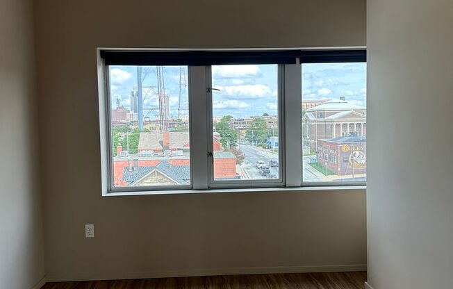 1 bed, 1 bath, 759 sqft, $1,320, Unit 607