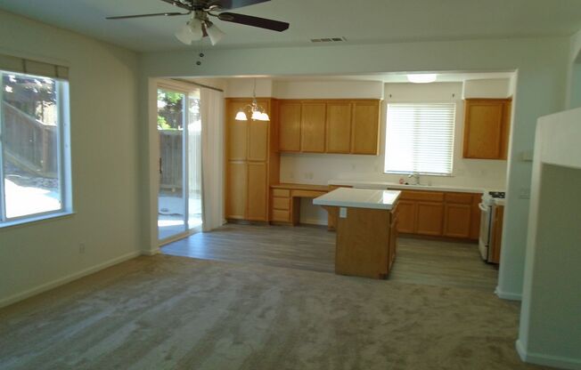 4 beds, 3 baths, $3,295, Unit 1