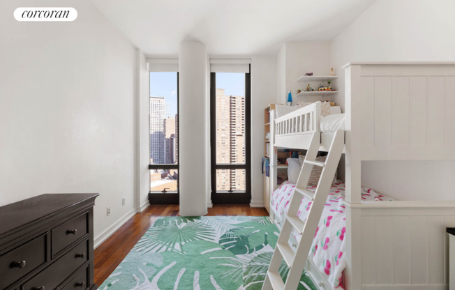 101 WARREN ST