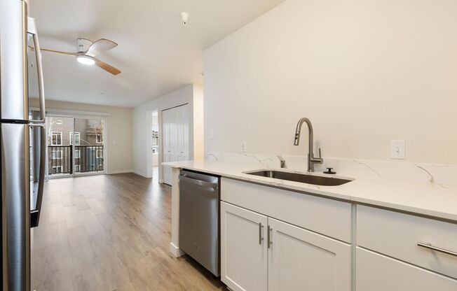 1 bed, 1 bath, 593 sqft, $1,895, Unit 303