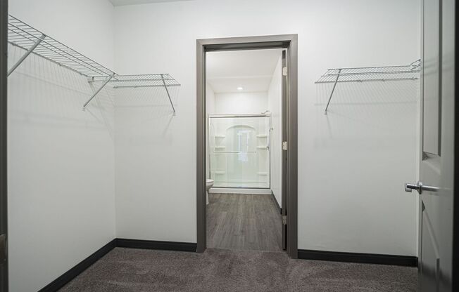 3 beds, 2 baths, 1,378 sqft, $2,350, Unit 805