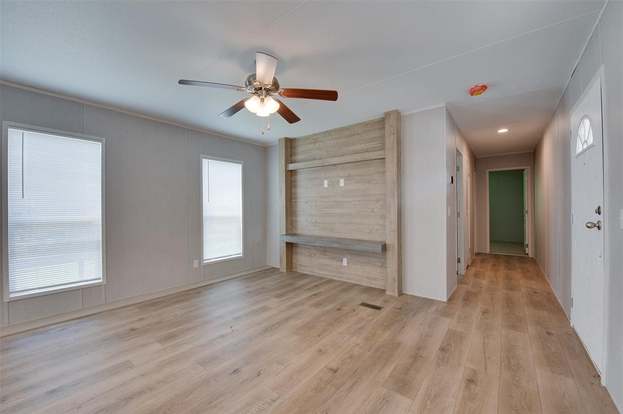 315 BROADMORE DR