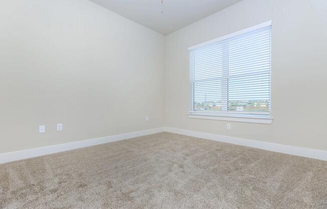 1 bed, 1 bath, 718 sqft, $1,684