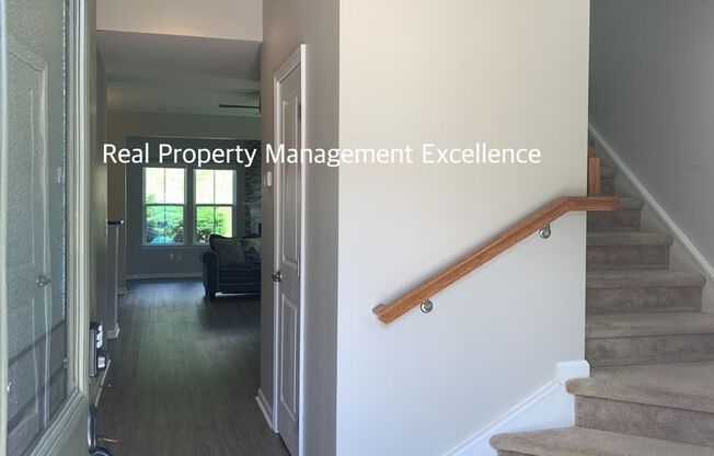 Gorgeous End-Unit TH In Desired Cary Location, Apply Now!