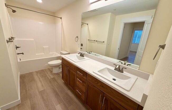 2 beds, 1 bath, $1,910, Unit F207