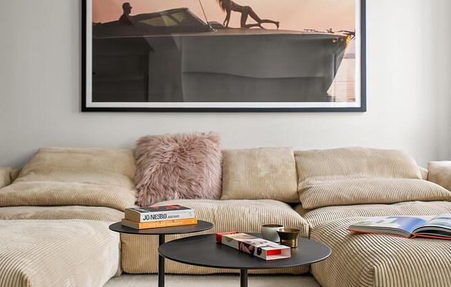 1 bed, 1 bath, 926 sqft, $5,500, Unit 2307