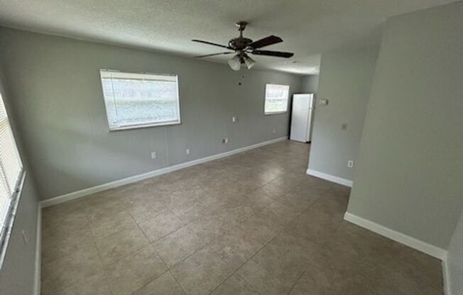 Lake Mary - 2 Bedroom, 1 Bathroom - $1,595.00