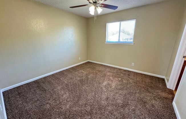 1 bed, 1 bath, $895, Unit Apt. 10