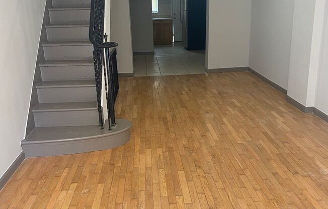 2 Bedroom and 1 Bathroom House in South Philly available May 1st