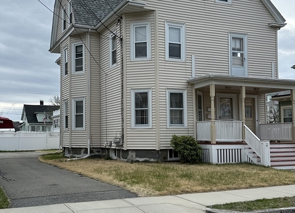 31 FLYNT ST
