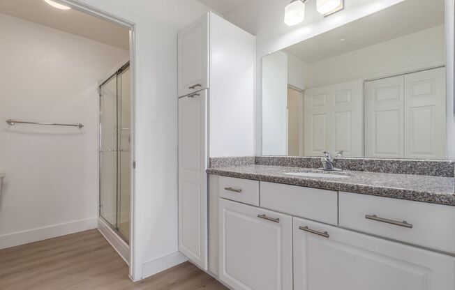 2 beds, 2 baths, $1,995, Unit # 311