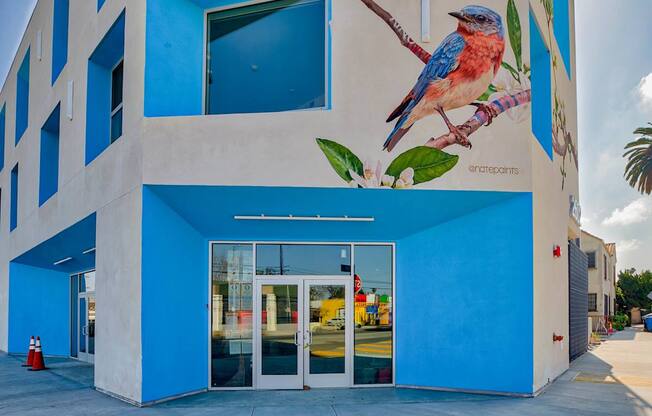 ELEVATED LOS ANGELES, CALIFORNIA APARTMENTS