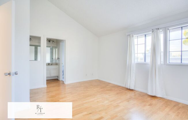 Bright 3-Bedroom Townhome with Private Patio & Community Amenities in Hacienda Heights !