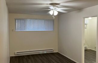 2 beds, 1 bath, 650 sqft, $1,275, Unit 13