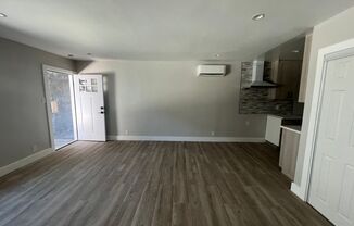 1 bed, 1 bath, $2,400, Unit Unit #5