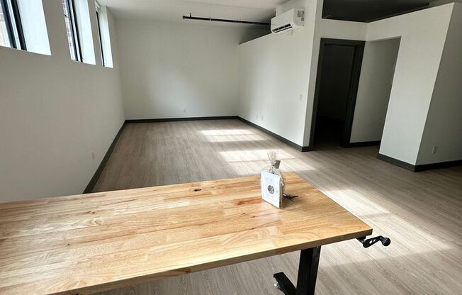 1 bed, 1 bath, 630 sqft, $1,825, Unit 2219-011