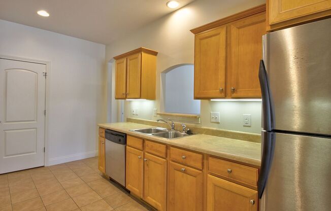 3 beds, 2 baths, 1,750 sqft, $2,266