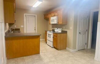 3 beds, 2 baths, $1,495