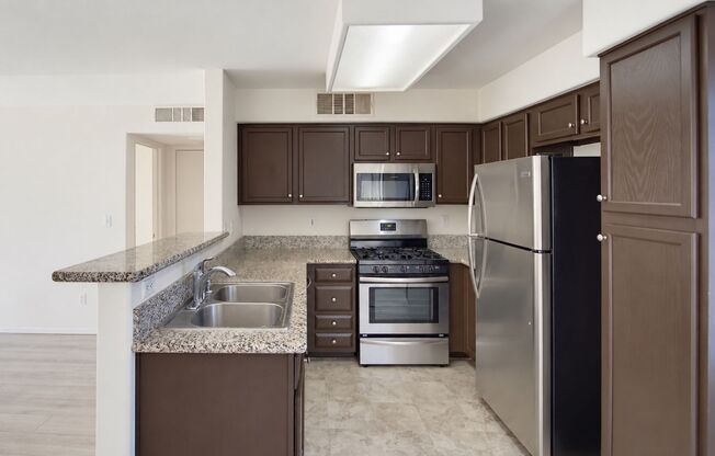 1 bed, 1 bath, $1,200, Unit # 204
