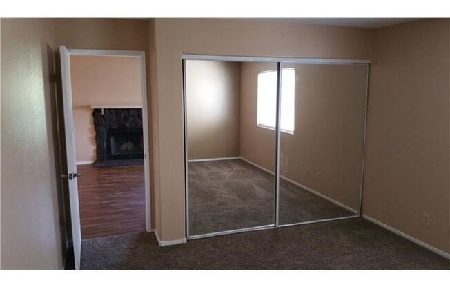 2 beds, 2 baths, $1,500