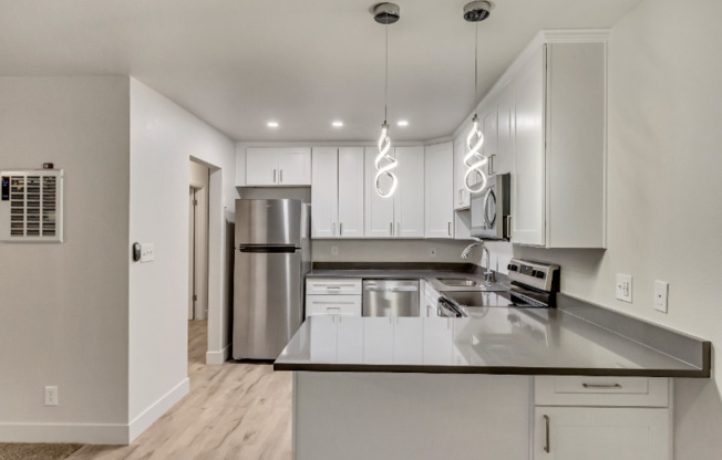 172 W CLINTON AVE
