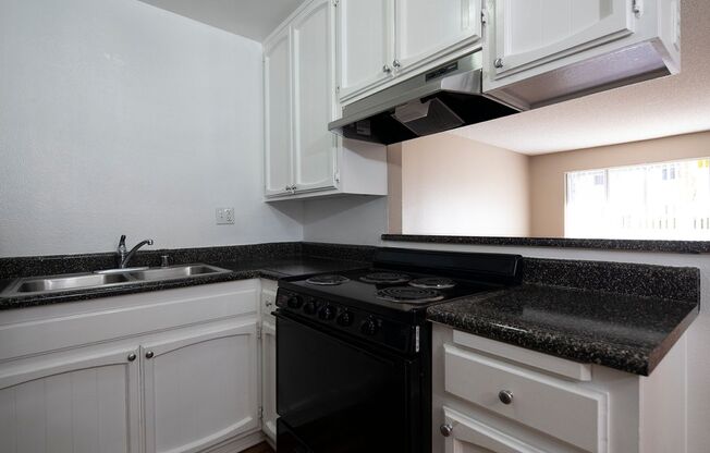 2 beds, 1 bath, 790 sqft, $2,150, Unit 1455 - M